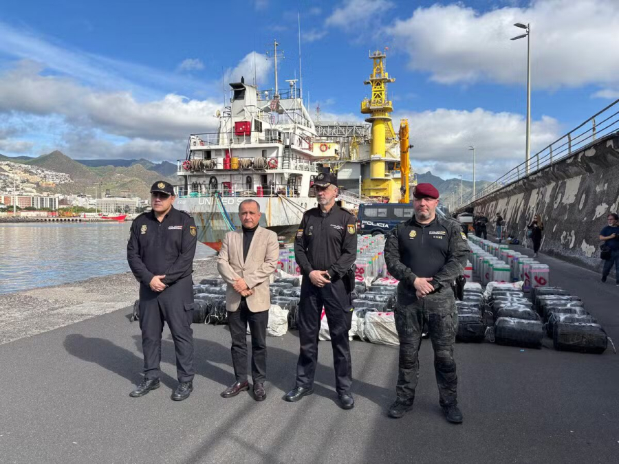 Recorde no Atlântico: Espanha apreende quase 10 toneladas de cocaína em navio vindo do Brasil